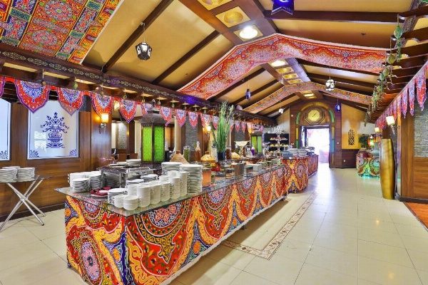 Mena Andalusia Riyadh image 17